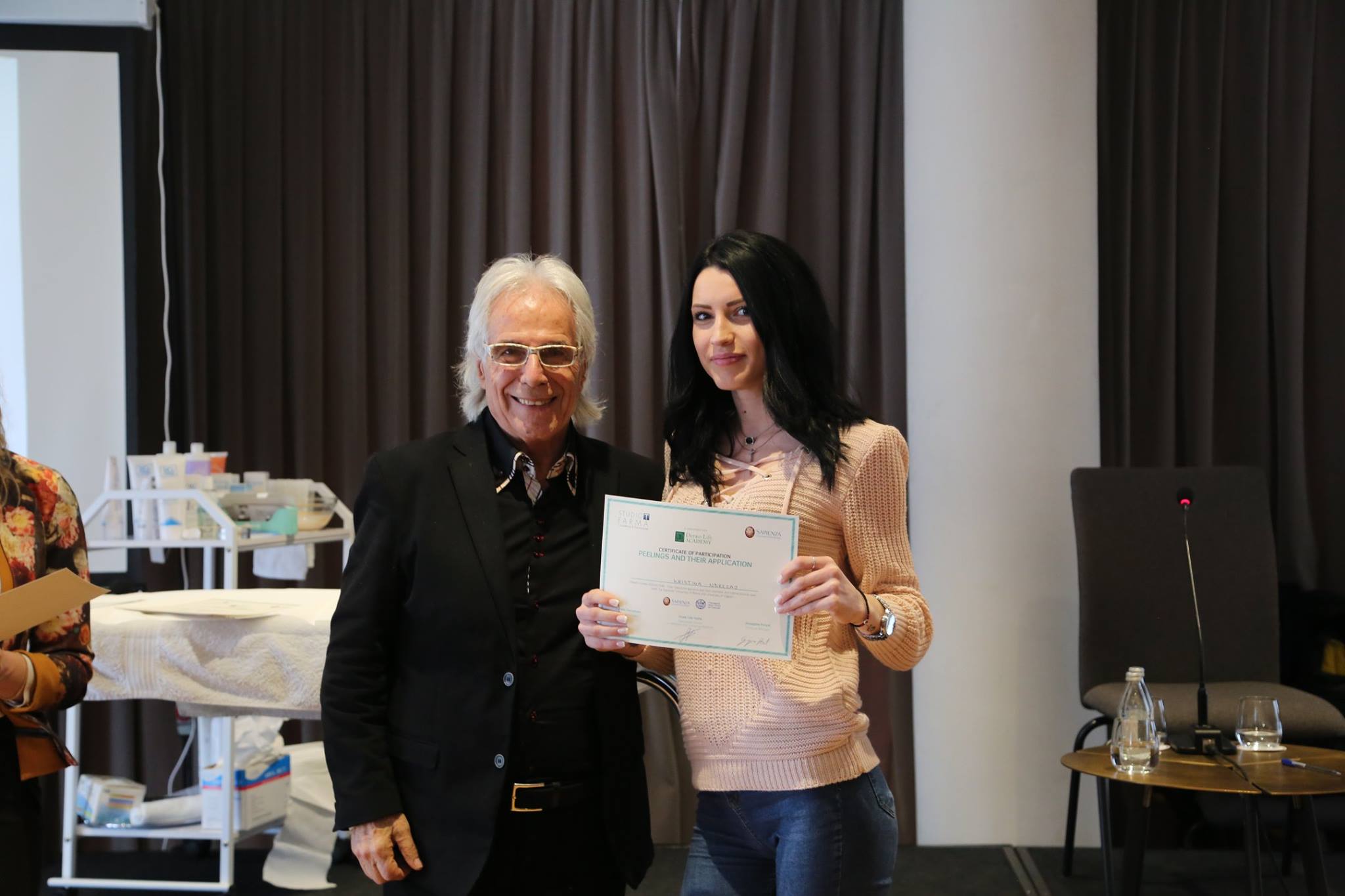 Chemical Peeling Training 4